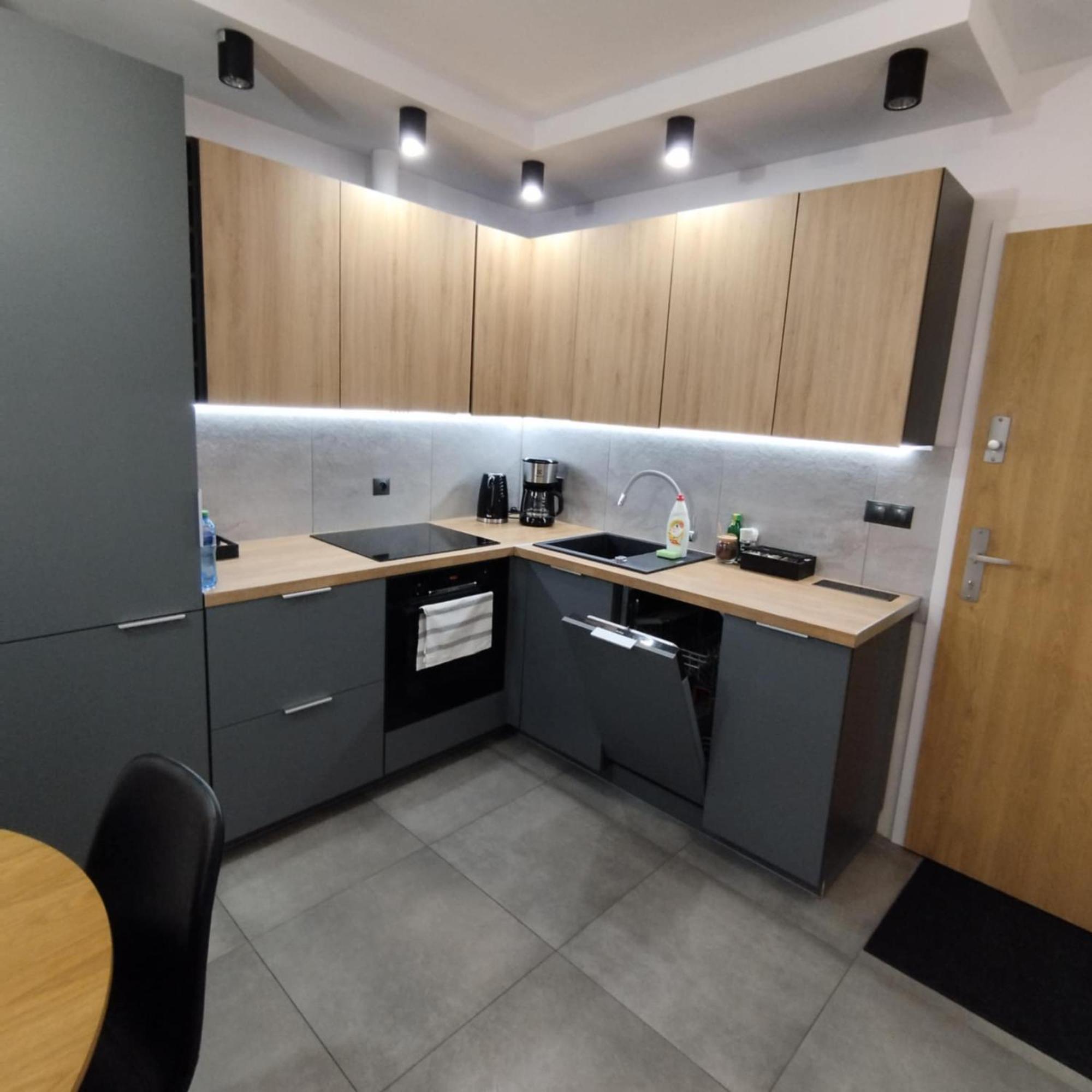 Mieszkanie W Nowoczesnym Halo Apartament W Centrum Wrocław Eksteriør bilde